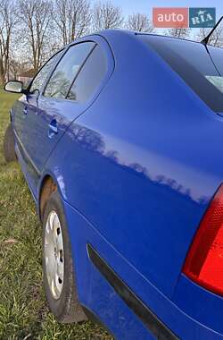 Ліфтбек Skoda Octavia 2005 в 