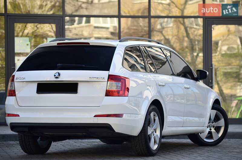 Универсал Skoda Octavia 2016 в Днепре