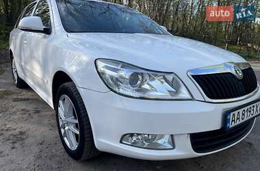 Универсал Skoda Octavia 2011 в 