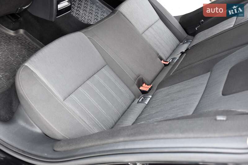 Универсал Skoda Octavia 2017 в Дрогобыче