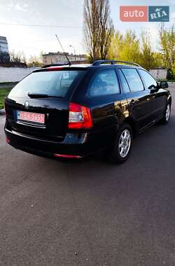 Универсал Skoda Octavia 2009 в 