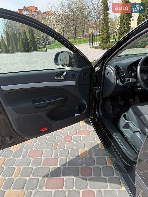 Универсал Skoda Octavia 2013 в Тернополе