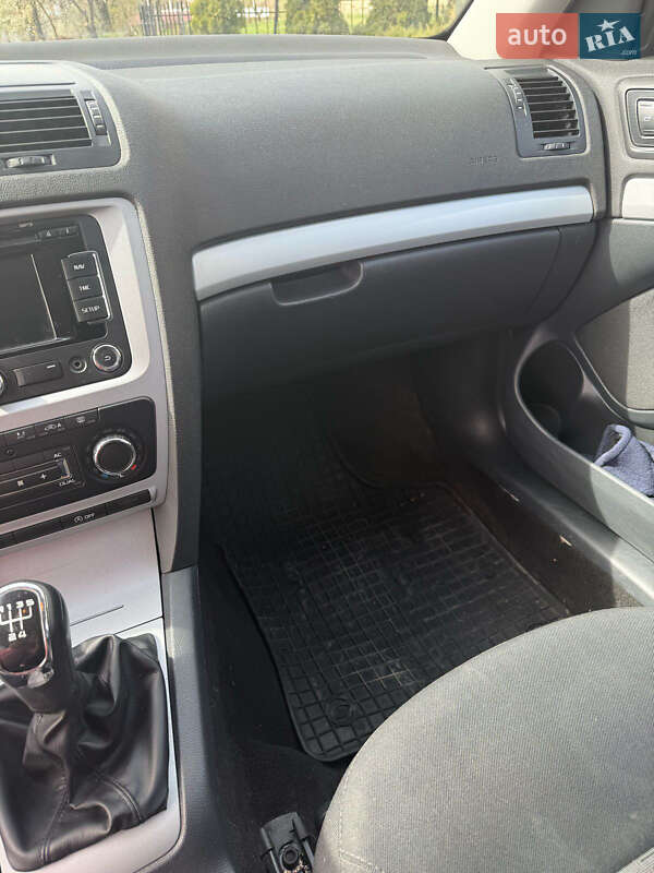 Универсал Skoda Octavia 2013 в Тернополе