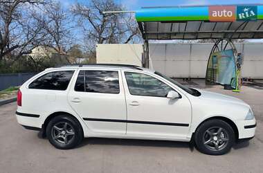 Универсал Skoda Octavia 2007 в 