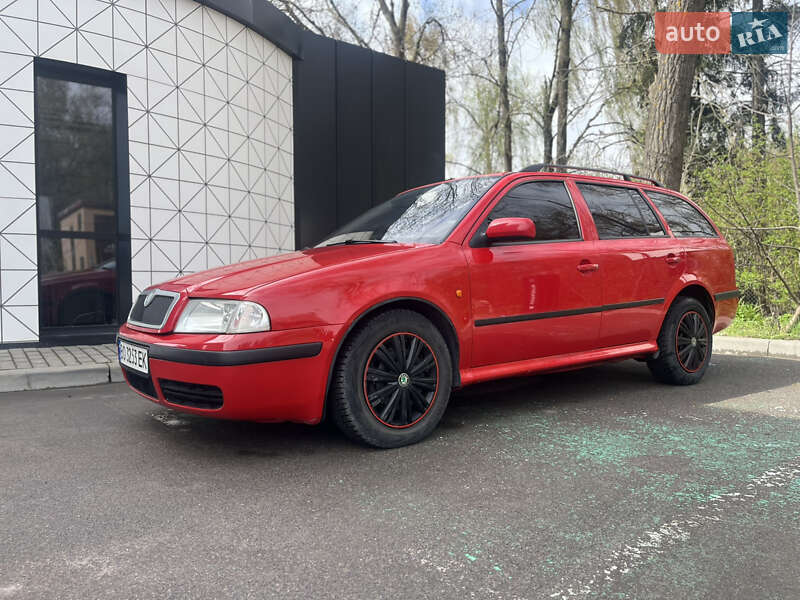 Універсал Skoda Octavia 2009 в Тернополі