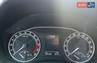 Універсал Skoda Octavia 2010 в 