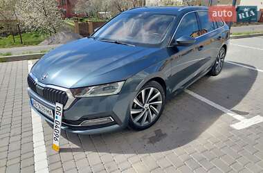 Универсал Skoda Octavia 2020 в 