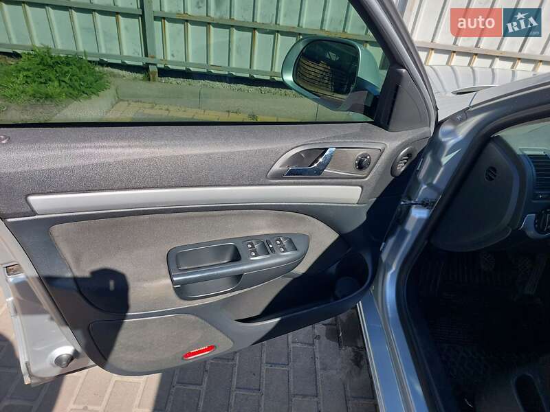 Універсал Skoda Octavia 2011 в Полтаві