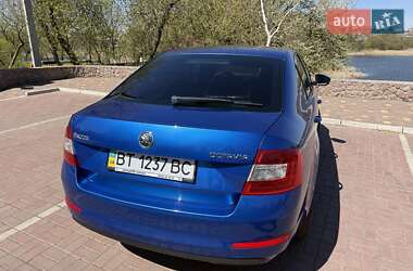 Ліфтбек Skoda Octavia 2014 в 