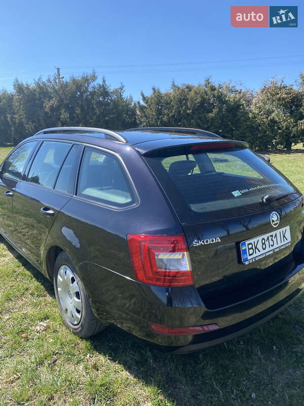 Універсал Skoda Octavia 2015 в Дубні