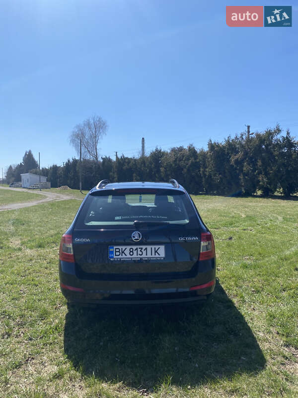 Універсал Skoda Octavia 2015 в Дубні