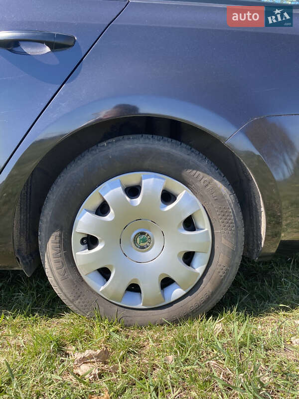 Універсал Skoda Octavia 2015 в Дубні
