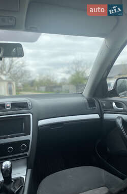 Ліфтбек Skoda Octavia 2010 в 
