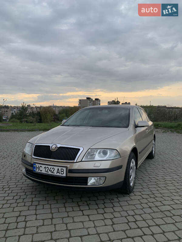 Лифтбек Skoda Octavia 2005 в Львове