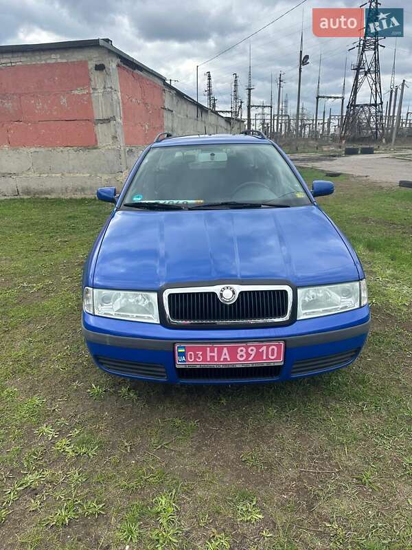 Универсал Skoda Octavia 2002 в Лозовой