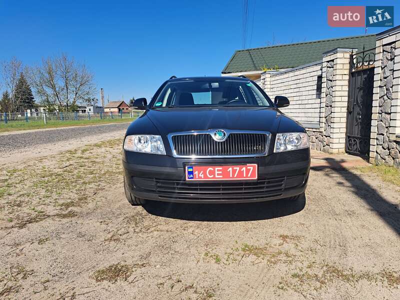 Универсал Skoda Octavia 2012 в 