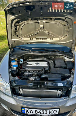Лифтбек Skoda Octavia 2011 в 