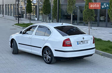 Лифтбек Skoda Octavia 2006 в 