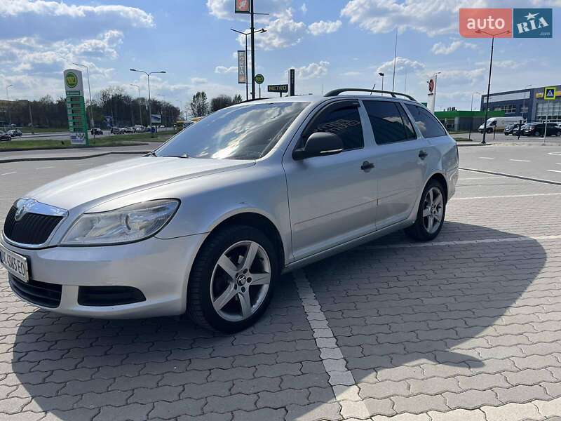 Skoda Octavia 2011