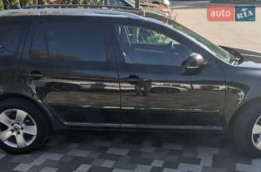 Универсал Skoda Octavia 2011 в 