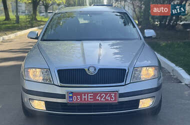 Универсал Skoda Octavia 2009 в 