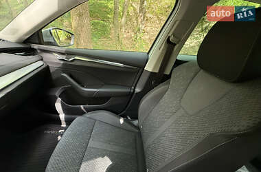 Лифтбек Skoda Octavia 2021 в 