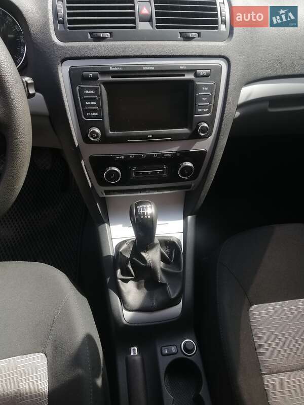 Универсал Skoda Octavia 2010 в Вараше