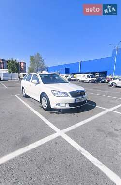 Универсал Skoda Octavia 2011 в 