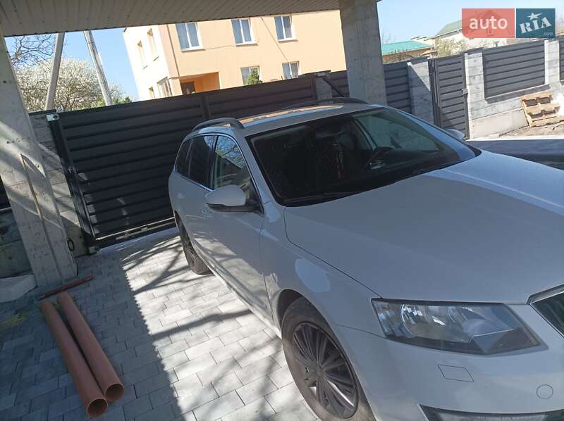 Универсал Skoda Octavia 2016 в Хмельницком