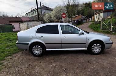 Лифтбек Skoda Octavia 2008 в 