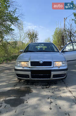 Універсал Skoda Octavia 2003 в Костопілі