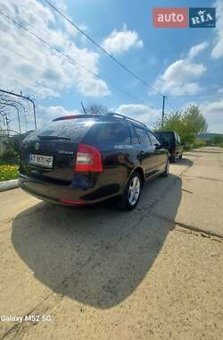 Универсал Skoda Octavia 2012 в 
