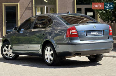 Ліфтбек Skoda Octavia 2005 в 