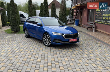 Универсал Skoda Octavia 2021 в Сваляве