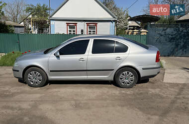 Ліфтбек Skoda Octavia 2004 в 