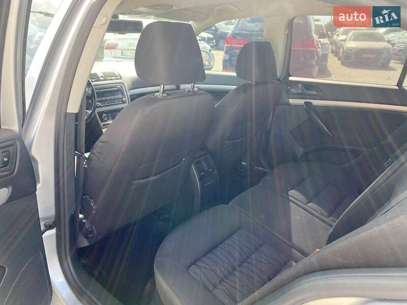 Ліфтбек Skoda Octavia 2010 в Львові