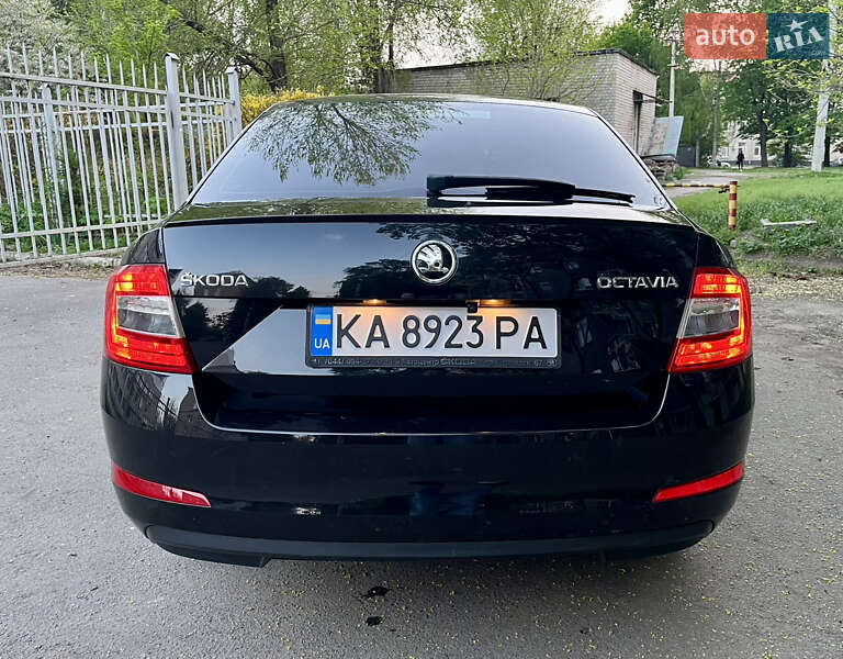 Лифтбек Skoda Octavia 2015 в Харькове