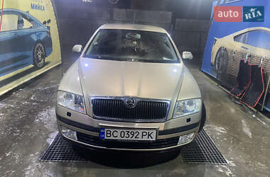 Лифтбек Skoda Octavia 2005 в 