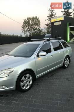 Универсал Skoda Octavia 2009 в 