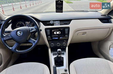 Лифтбек Skoda Octavia 2014 в 