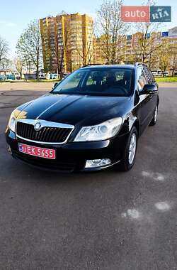 Универсал Skoda Octavia 2009 в 