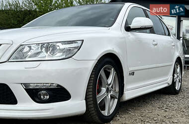 Ліфтбек Skoda Octavia 2012 в 