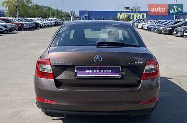 Ліфтбек Skoda Octavia 2015 в 