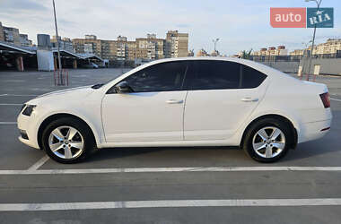 Лифтбек Skoda Octavia 2019 в 