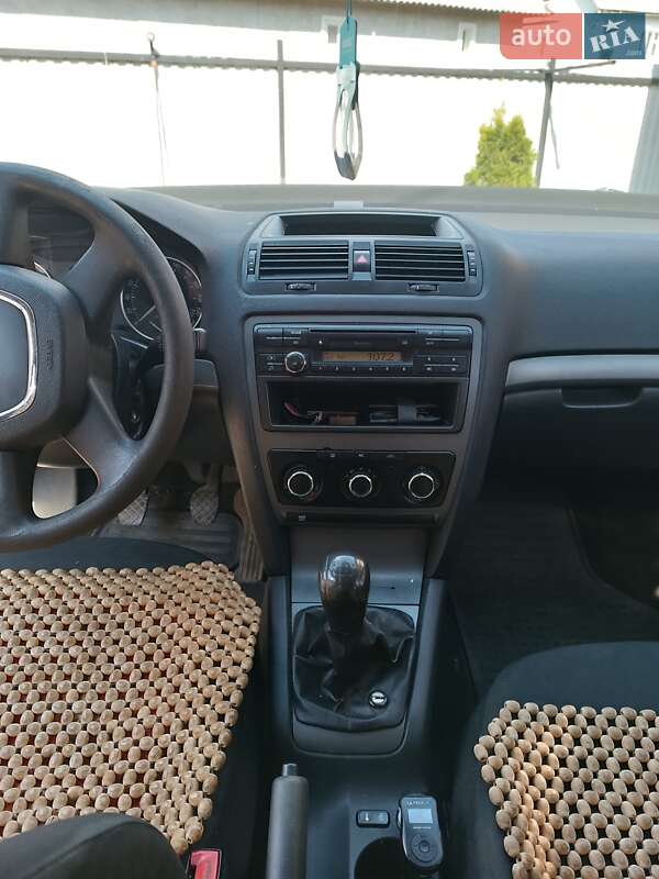 Ліфтбек Skoda Octavia 2009 в Міжгір'ї