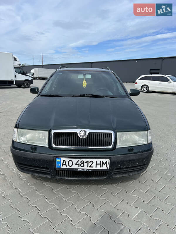Універсал Skoda Octavia 2001 в Нижньому Студеному
