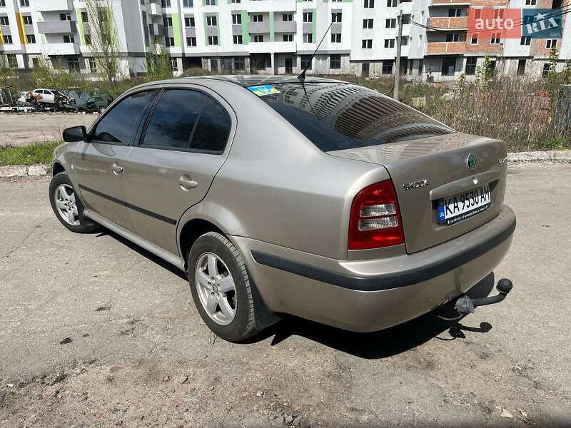 Лифтбек Skoda Octavia 2005 в Киеве