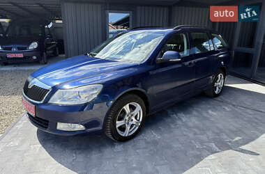 Універсал Skoda Octavia 2010 в Калуші