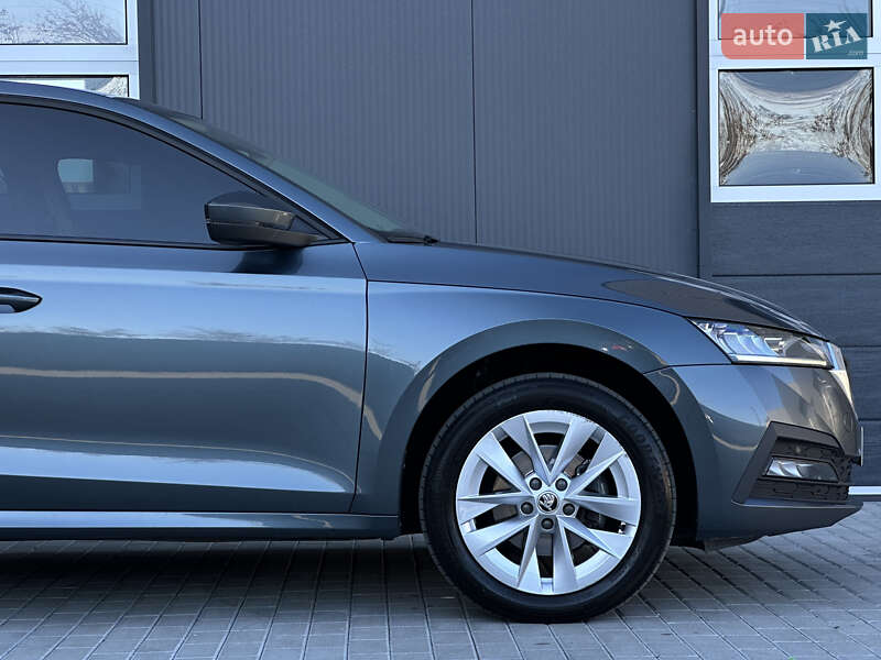 Лифтбек Skoda Octavia 2020 в Мукачево