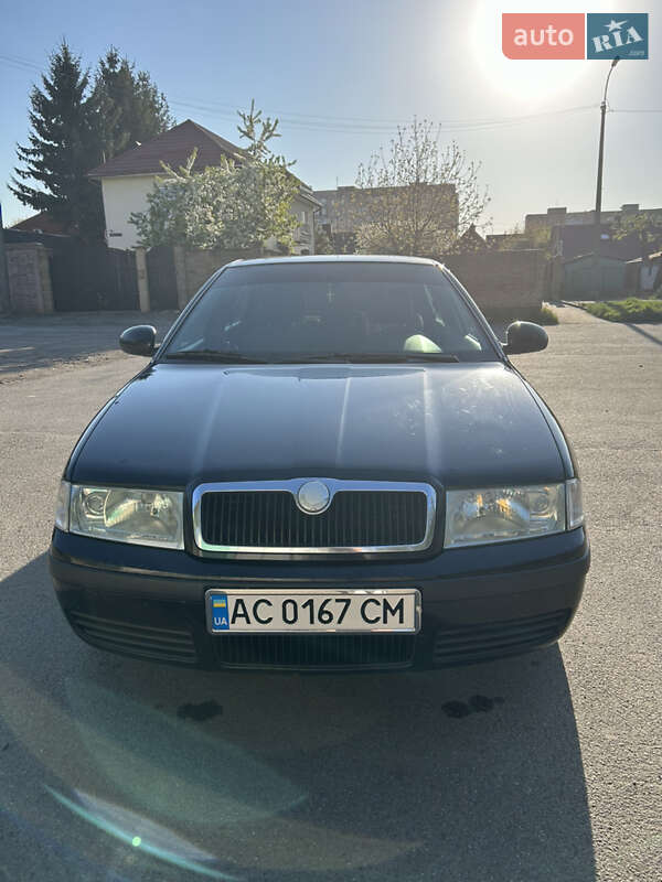 Лифтбек Skoda Octavia 2010 в Луцке
